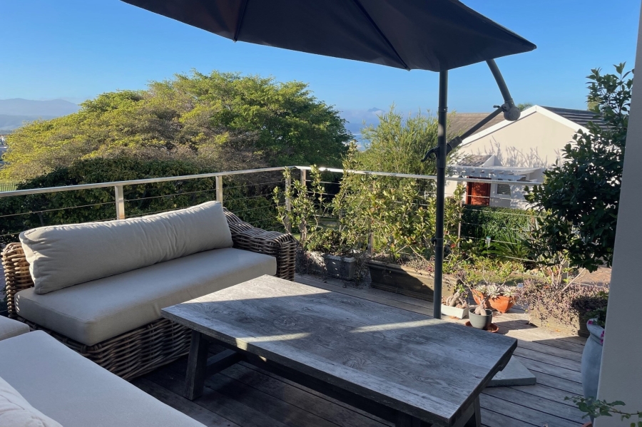 3 Bedroom Property for Sale in Bowtie Western Cape